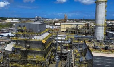 Por que guerra no Irã fez ações da Petrobras baterem recorde