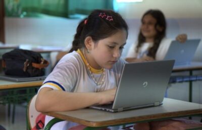 Internet chega a 2 milhões de estudantes e amplia inclusão digital no Brasil