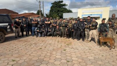 Operação policial prende 15 suspeitos e apreende armas e drogas na Baixada Maranhense