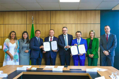 Brandão firma acordo para obras no aeroporto de Barra do Corda