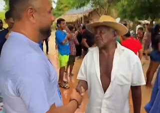 Roberto Costa é saudado em quilombo como “prefeito caprichoso” e “o melhor do Brasil”