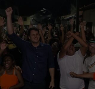 Orleans Brandão reúne-se com moradores do Bairro de Fátima, em São Luís