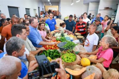 Governo do Maranhão inaugura reforma do Mercado Municipal, entrega óculos para a população e equipamentos para agentes de saúde de Parnarama