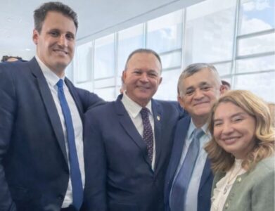 Orleans Brandão participa de posse de novo ministro de Lula em Brasília