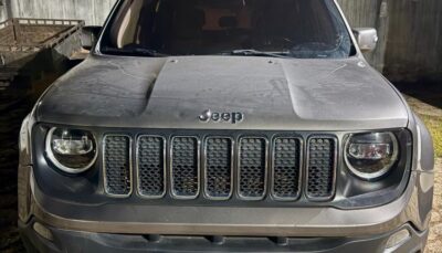 Homem é preso com veículo com restrição por apropriação indébita