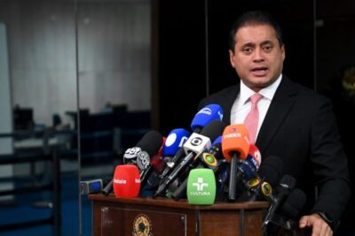 Weverton relata indicação de Jorge Messias ao STF; sabatina será dia 29