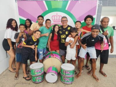 Mangueira inaugura Escola de Música e amplia atuação social no João Paulo