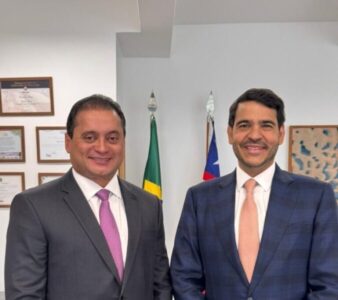 Senador Weverton apresenta relatório pela aprovação de Jorge Messias ao STF