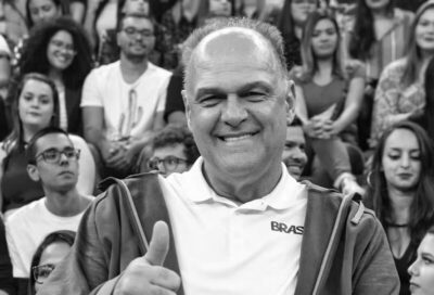 Morre Oscar Schmidt, lenda do basquete mundial, aos 68 anos