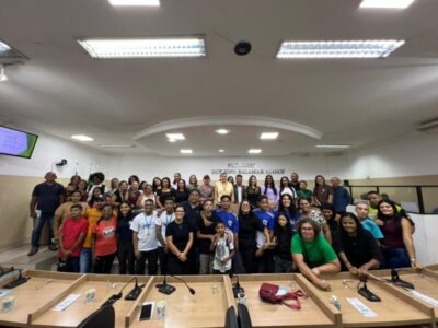 Câmara de Timon promove minicurso de Libras e reforça compromisso com inclusão e acessibilidade