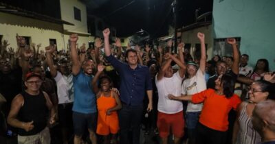 Orleans Brandão reúne-se com moradores do Bairro de Fátima, em São Luís
