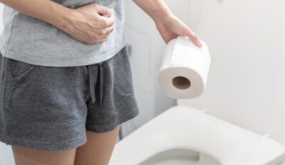 O que o seu cocô diz sobre a sua saúde? Nem todo mundo presta atenção, mas esses podem ser alguns sinais de alerta