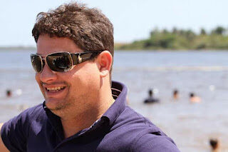 Prefeito sub judice, Alex Almeida não paga funcionários em Lago Verde