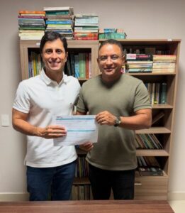 Duarte Júnior se filia ao Avante no último dia da janela partidária