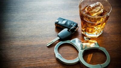 Projeto prevê multa até 100 vezes maior e suspensão de 10 anos para motoristas alcoolizados