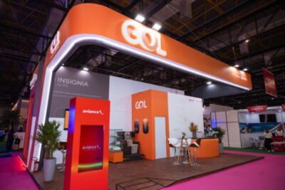 GOL marca presença na WTM Latin America 2026 destacando novas rotas intercontinentais e experiência da nova classe Business INSIGNIA by GOL