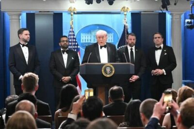 Trump é retirado às pressas de jantar após atentado a tiros em Washington; suspeito foi preso