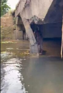 Ponte em povoado de Santana do Maranhão esta prestes a desbar