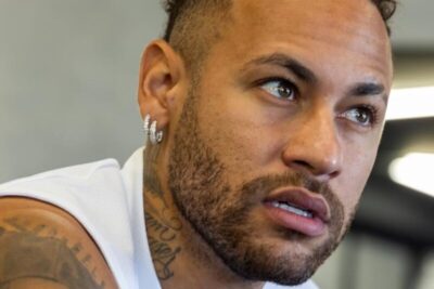 Neymar gera polêmica após reagir a vídeo com declarações homofóbicas