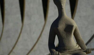 STF decide que piso nacional deve ser pago a professores temporários